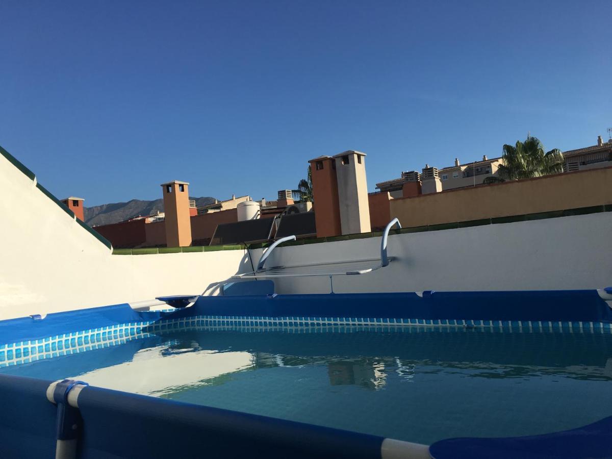 Apartment With Private Patio Fuengirola Eksteriør billede